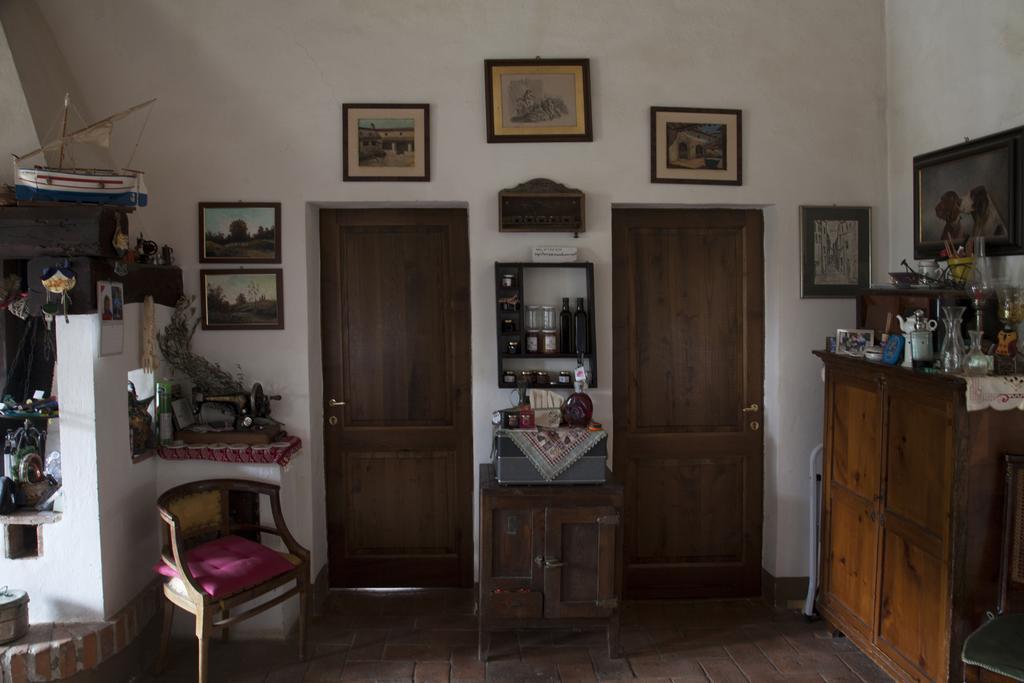 Agriturismo Santa Maria Torrita di Siena Exterior foto